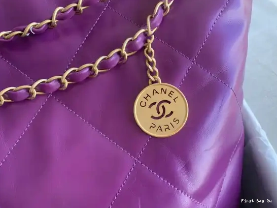 First Bag Ru CHANEL HANDBAG 22 LARGE 0619